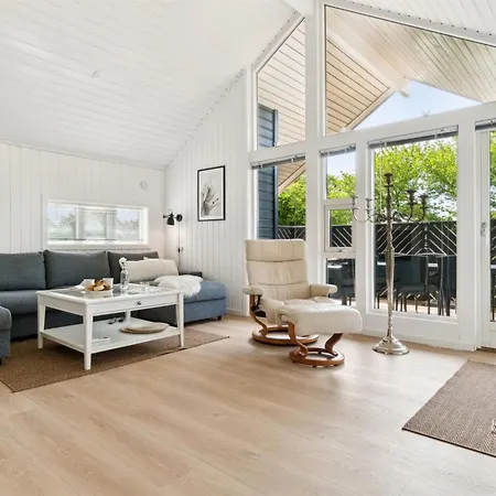 Nyaraló Greta - 200m From The Sea In Bornholm By Interhome *