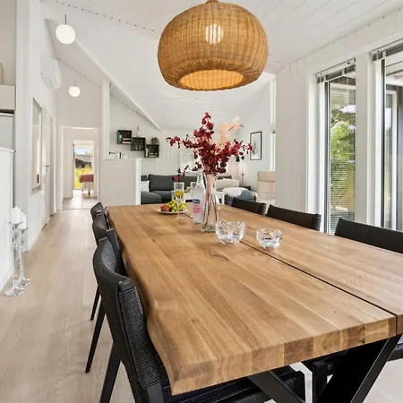 Greta - 200m From The Sea By Interhome